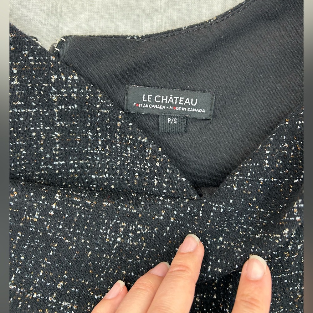 Le Chateau Asymmetrical Neckline Elegant Black Dress - Picture 9 of 14